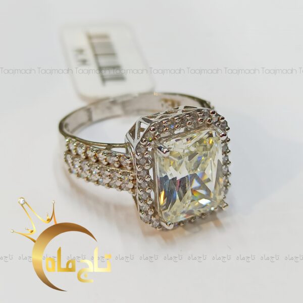 انگشتر تک نگین طلا طرح جواهر تاج ماه - Image 1
